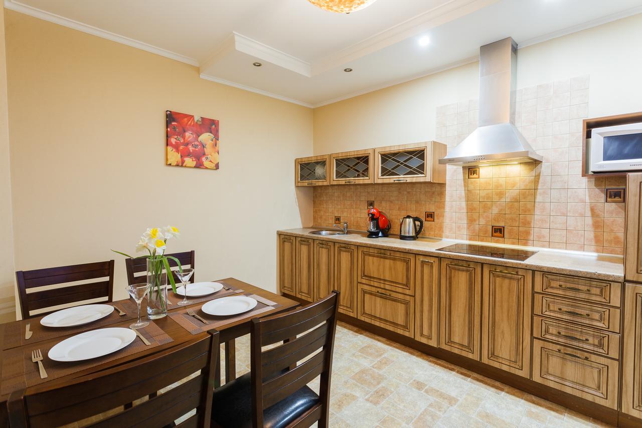 Apartment In Complex Korona On Knyazhyi Zaton 21 Kiev Esterno foto
