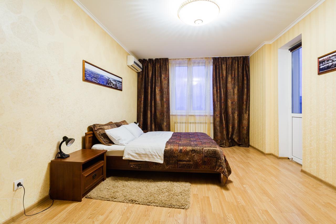 Apartment In Complex Korona On Knyazhyi Zaton 21 Kiev Esterno foto